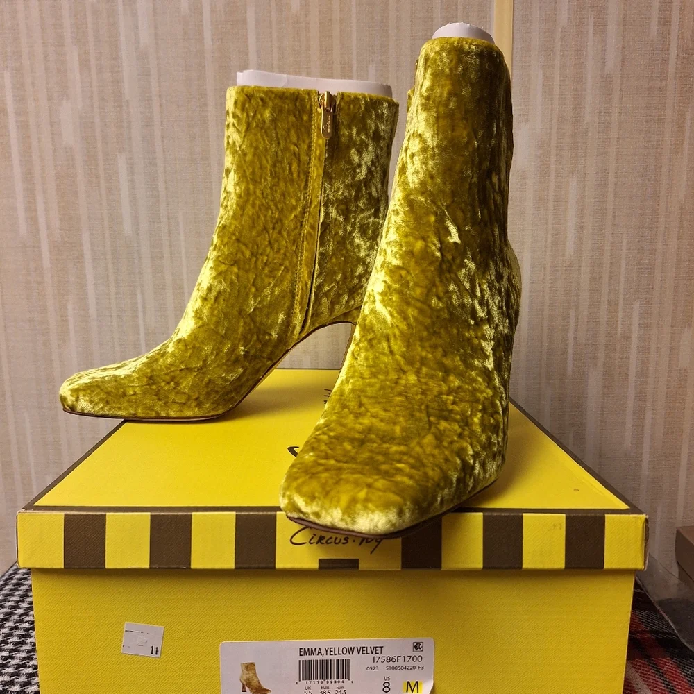 NWOT Circus.NY Ankle Boot - Yellow, Size 8 - Picture 2 of 6